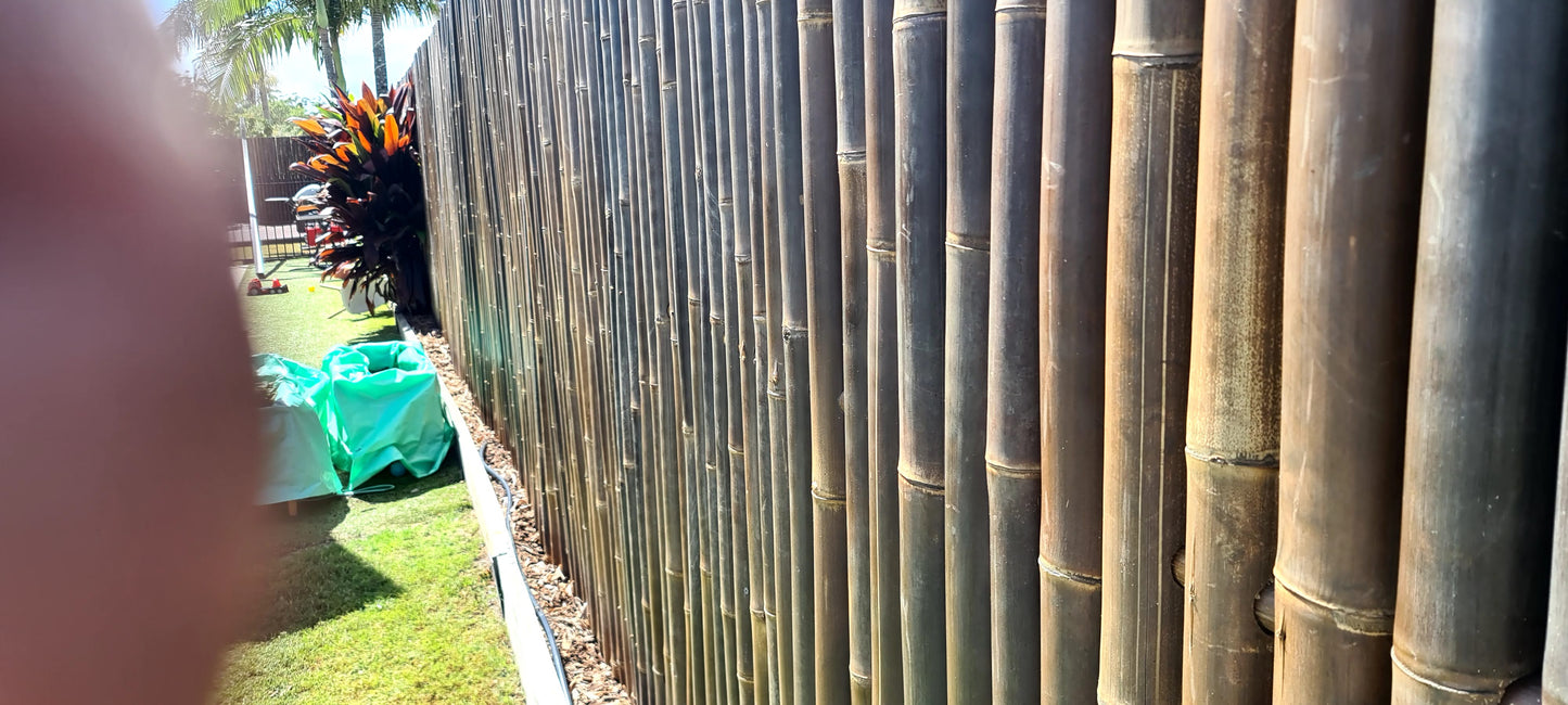 installation of bamboo fencing, supplied by the bamboo warehouse 