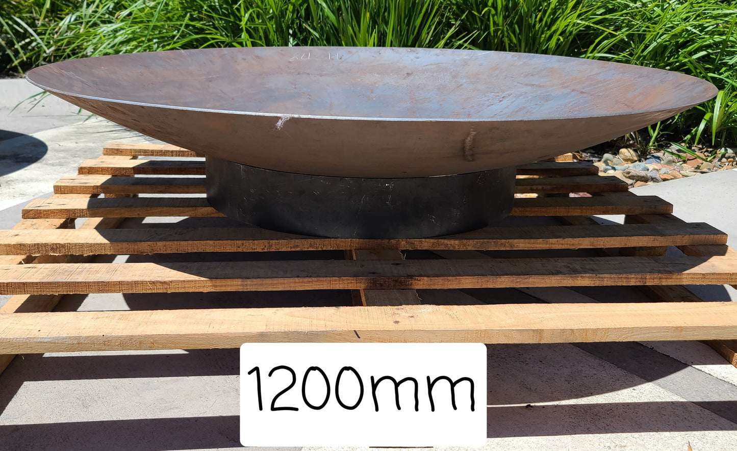 this is an extra large firepit made from Corten steel.